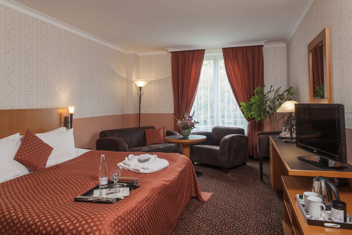 Chambre Double, 1 très grand lit (Privilege) | Literie hypoallergénique, couette en duvet d'oie