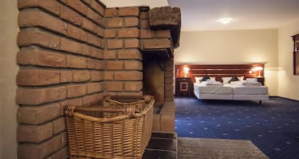 Stargaze Home Hotel