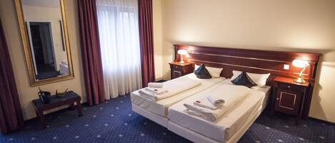 Kamar Double (Cosy) | Seprai antialergi, setrika/meja setrika, dan tempat tidur bayi gratis