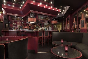 Bar (di hartanah)