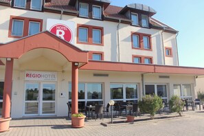 Fachada de la propiedad