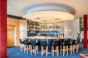 Bar (on property) - Hotel Belmondo Leipzig Airport (Wiedemar)
