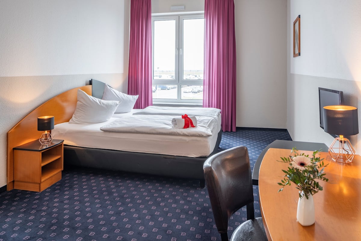 room, accessible | desk, blackout curtains, soundproofing, iron/ironing board