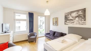 Apartment | Premium bedding, soundproofing, free WiFi