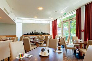 Dining - ANA Living Munich by Arthotel ANA (MUNICH)