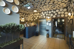 Lobby - Golden Leaf Hotel Altmunchen (Munich)
