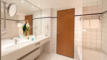 Junior-Suite | Badezimmer
