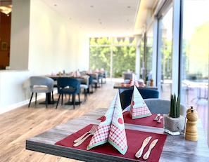 International cuisine - Country Hotel Timmendorfer Strand (Timmendorfer Strand)