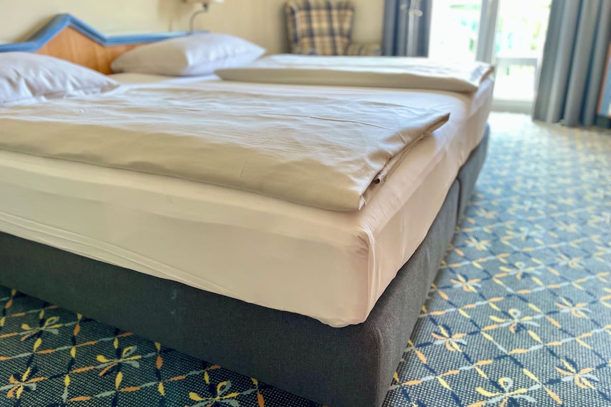 In-room safe, desk, free WiFi, bed sheets