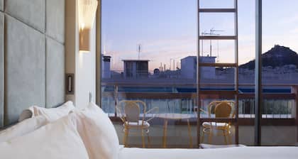 New Hotel