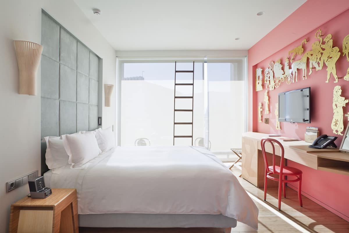 Ropa de cama de alta calidad, edredón y minibar