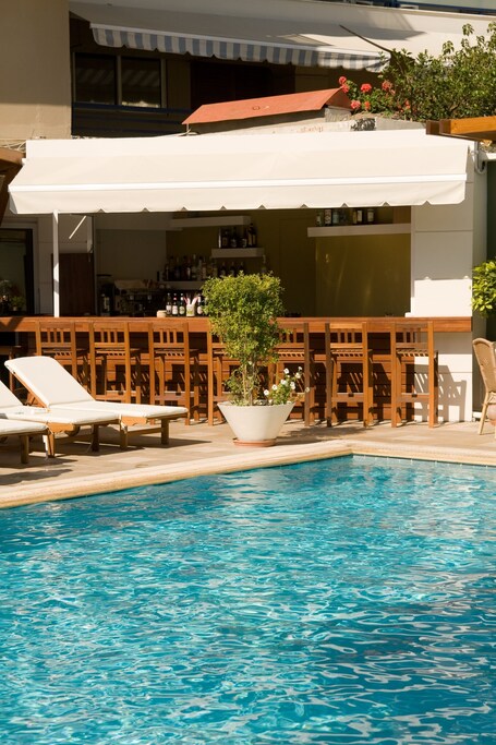 Best Western Plus Hotel Plaza – Affordable hotel in Rhodes