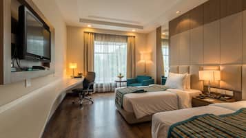 Premium bedding, down duvets, minibar, in-room safe