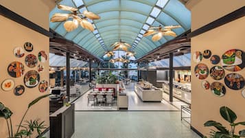3 restauranter; serverer morgenmad