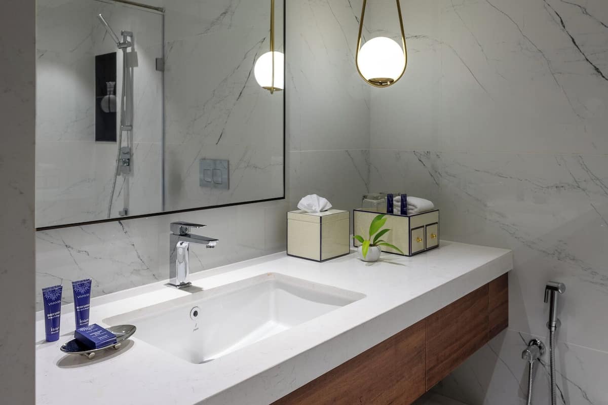 Shower, free toiletries, hair dryer, bathrobes