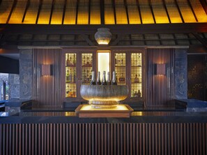 Poolside bar - The Legian Seminyak, Bali (Seminyak)