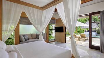 Villa, 1 chambre, piscine privée (Private Pool Beach Wing) | Couette en duvet d'oie, coffres-forts dans les chambres, bureau