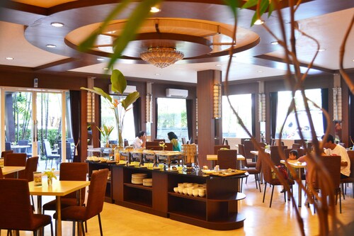 Country Heritage Resort Hotel