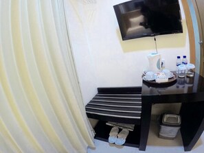 Deluxe Twin Room | Desk, soundproofing, free WiFi