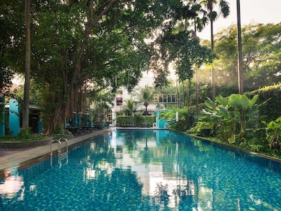 Mercure Surabaya Grand Miram
