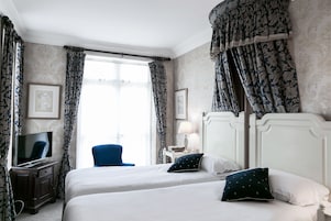 Habitación con 2 camas individuales | Escritorio, espacio para trabajar con un portátil, wifi gratis