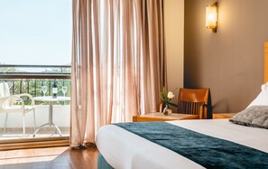 Chambre Classique, balcon | Matelas Select Comfort, coffres-forts dans les chambres