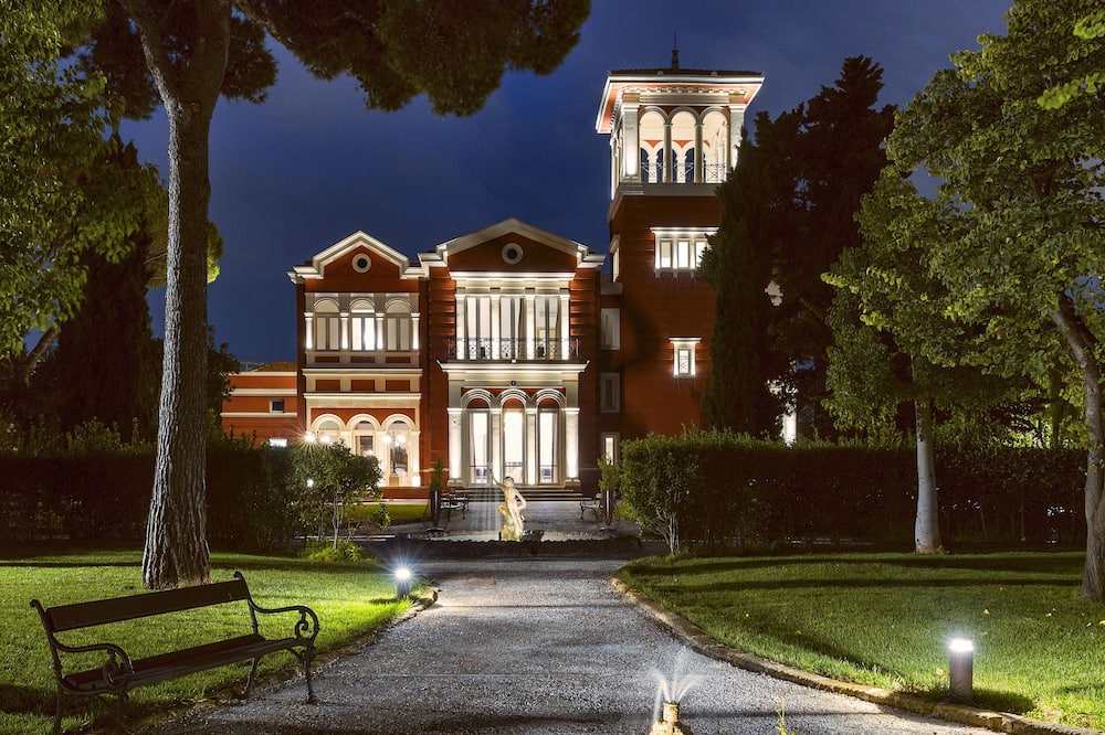 Mercure Villa Romanazzi Carducci Bari