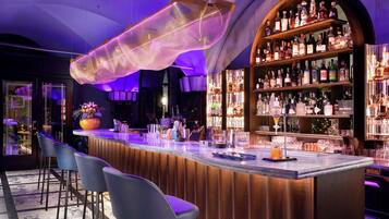 Bar (in der Unterkunft)