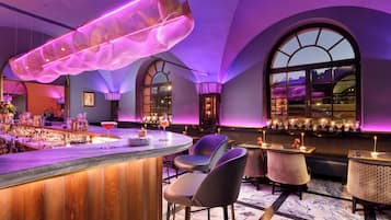 Bar (en el alojamiento)