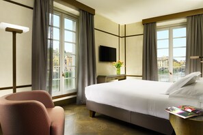 Deluxe Double or Twin Room, River View | Premium bedding, minibar, in-room safe, desk