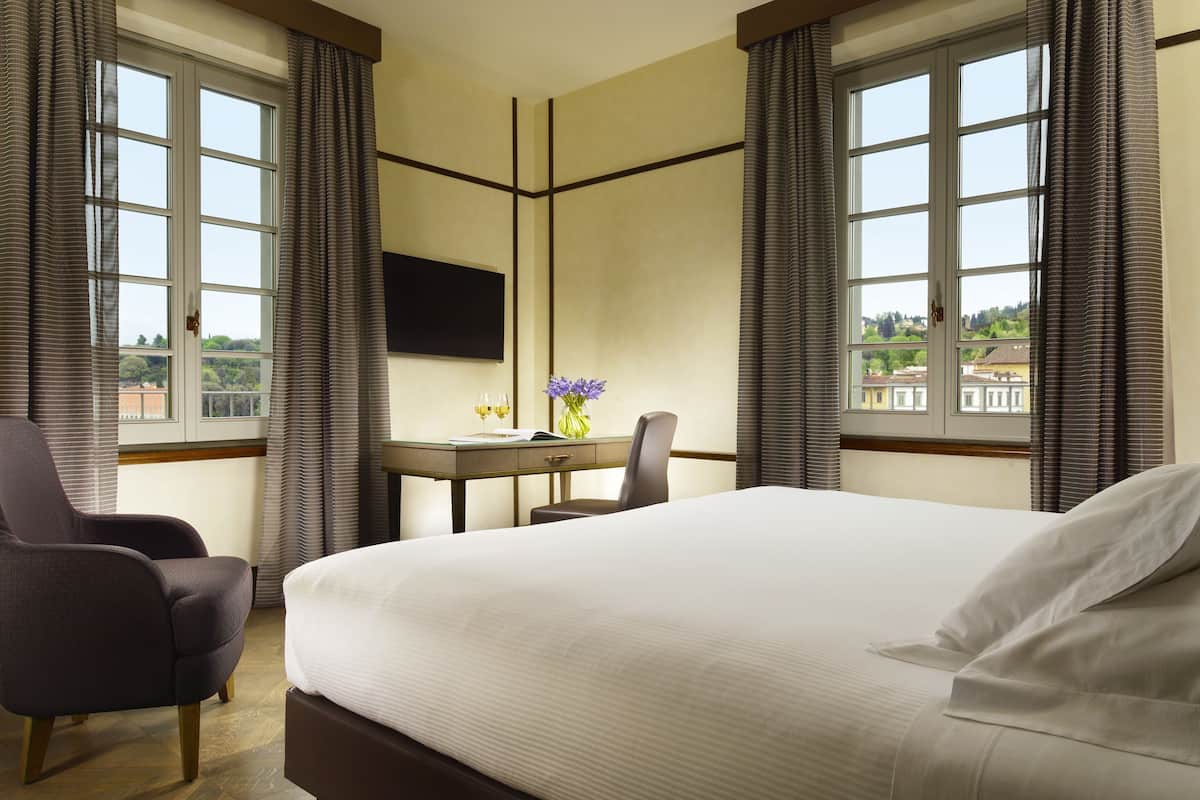 Literie de qualitĂ©, minibar, coffre-fort, systĂšme dâinsonorisation