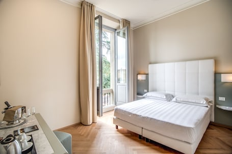 Superior Double or Twin Room, Garden View | 1 bedroom, minibar, in-room safe, individually decorated