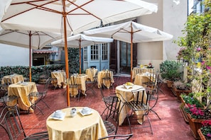 Property amenity - Hotel Paris (Florence)