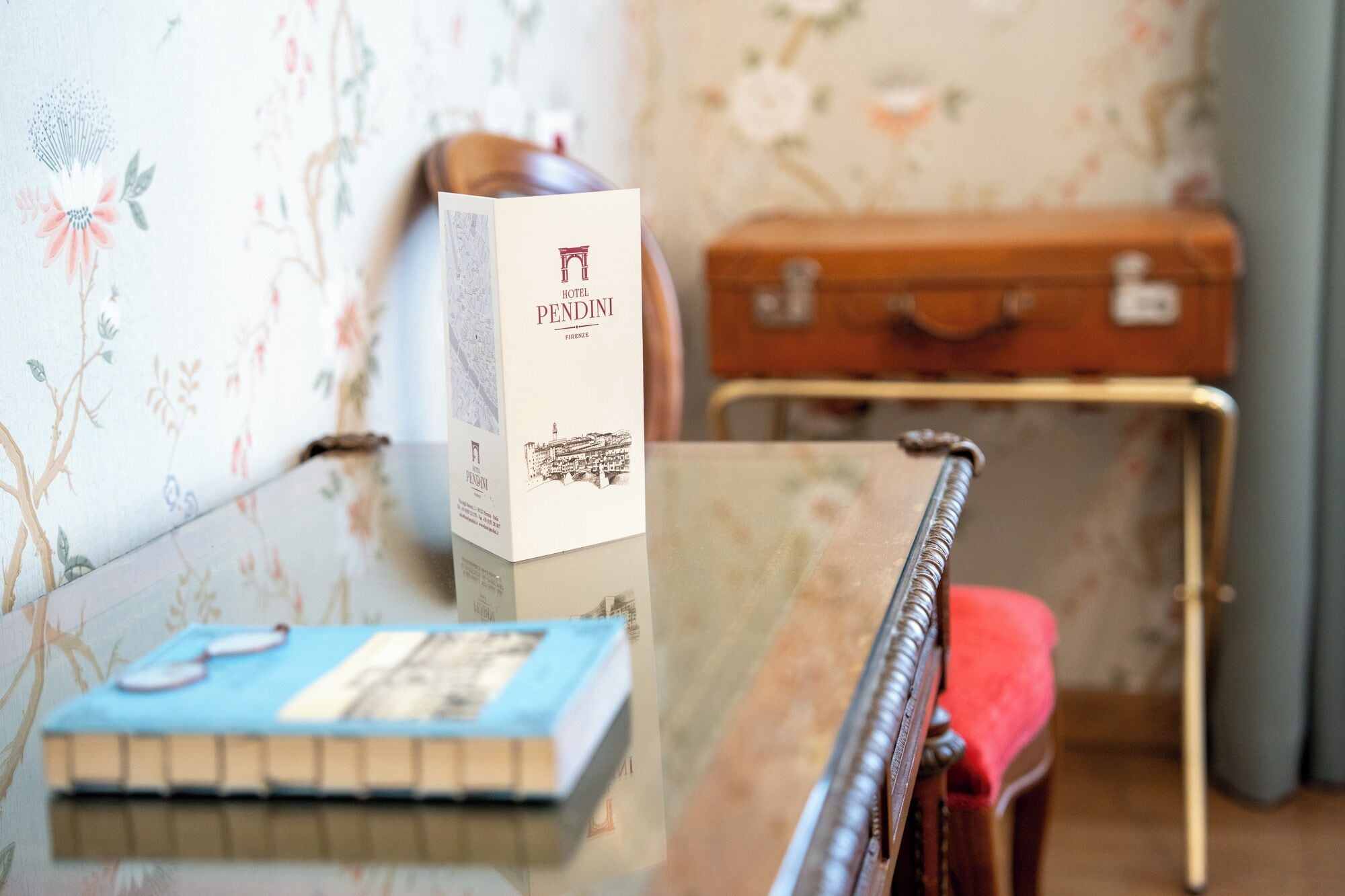 family room (5 people) | 1 bedroom, in-room safe, desk, blackout curtains