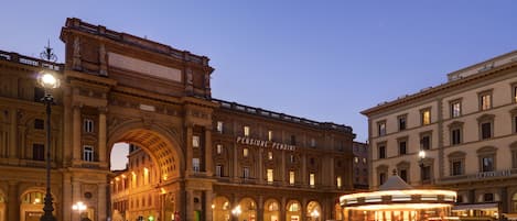 Front of property – evening/night