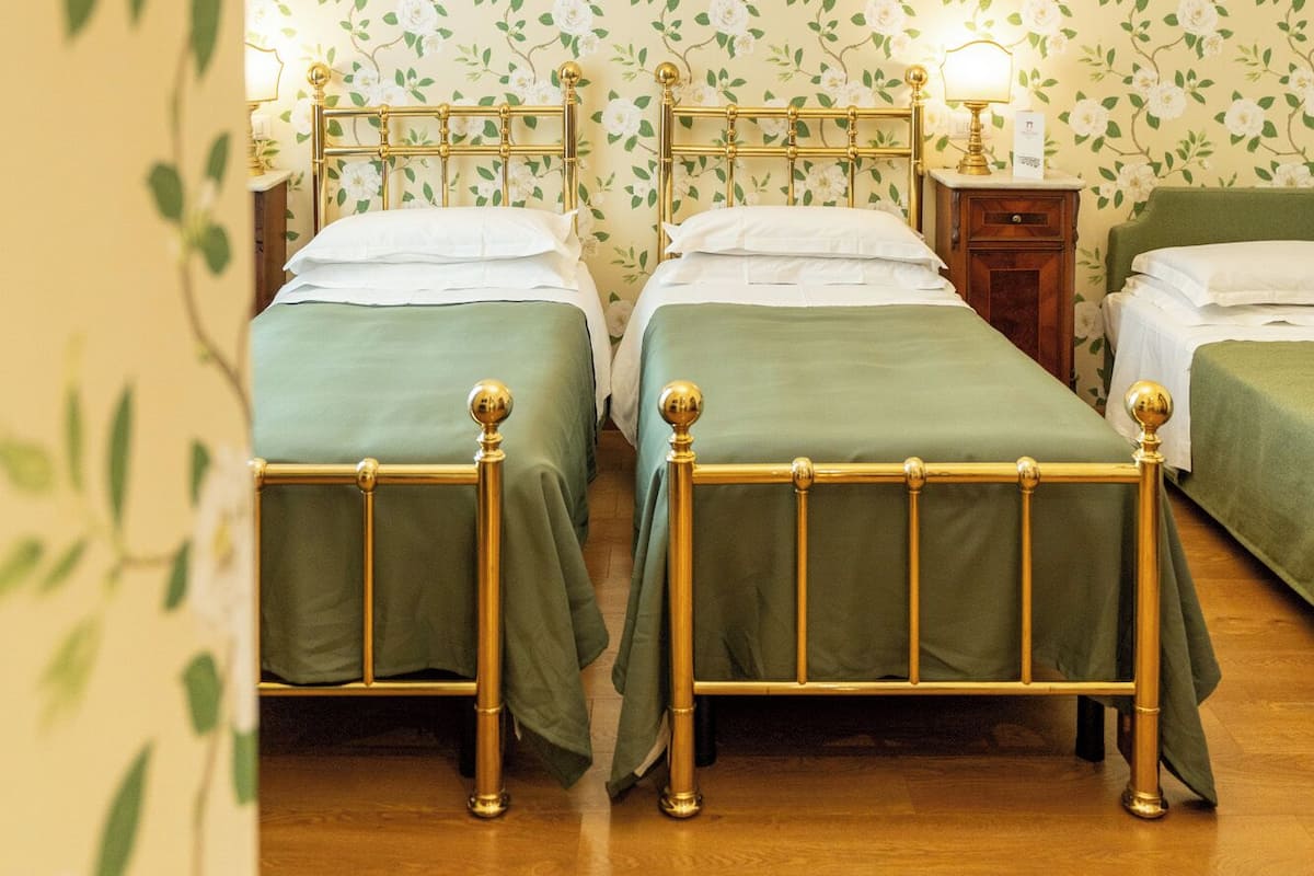 Dreibettzimmer