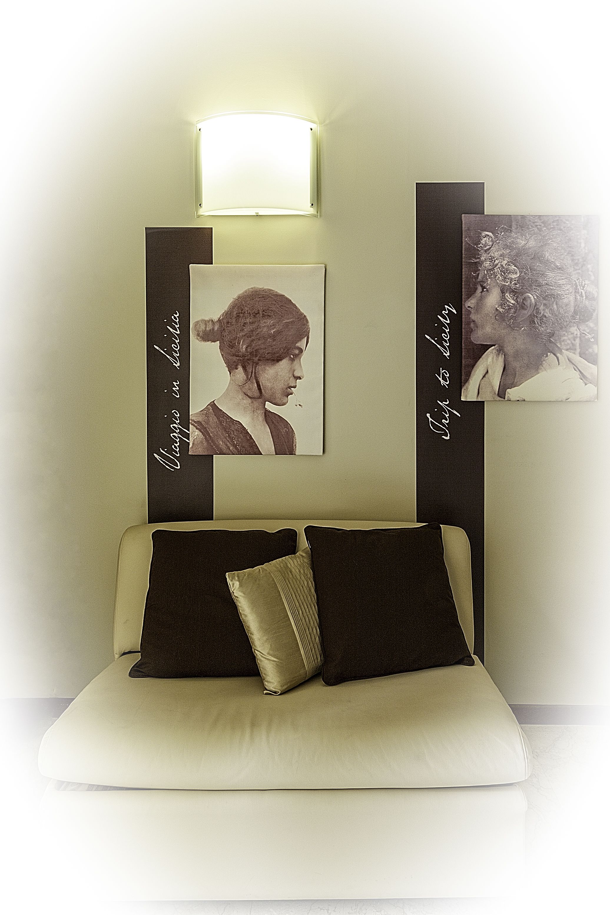 minibar, in-room safe, desk, bed sheets