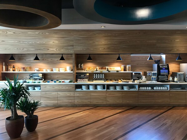 Daily buffet breakfast (EUR 15 per person)