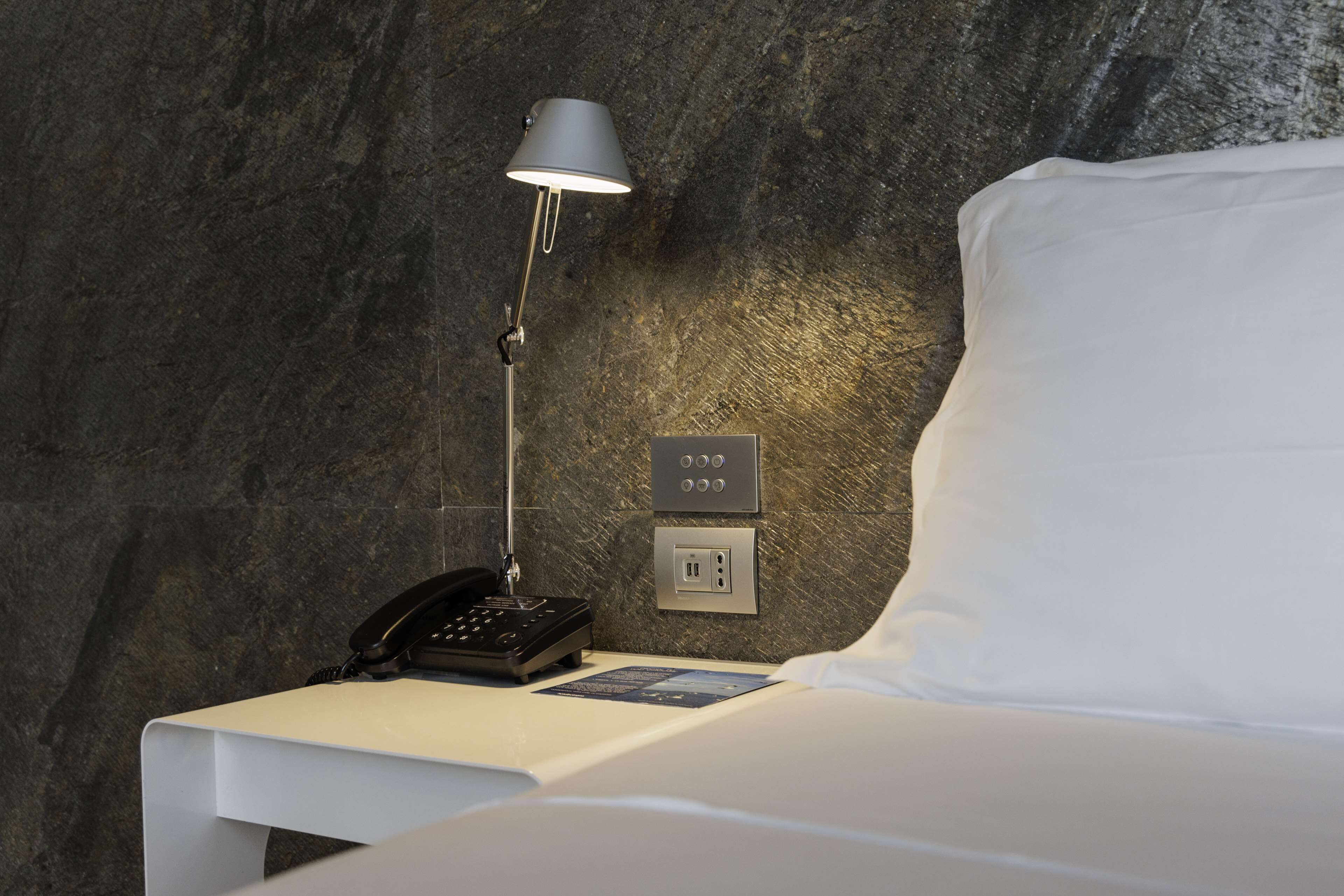 superior room, 1 queen bed | hypo-allergenic bedding, minibar, in-room safe, desk