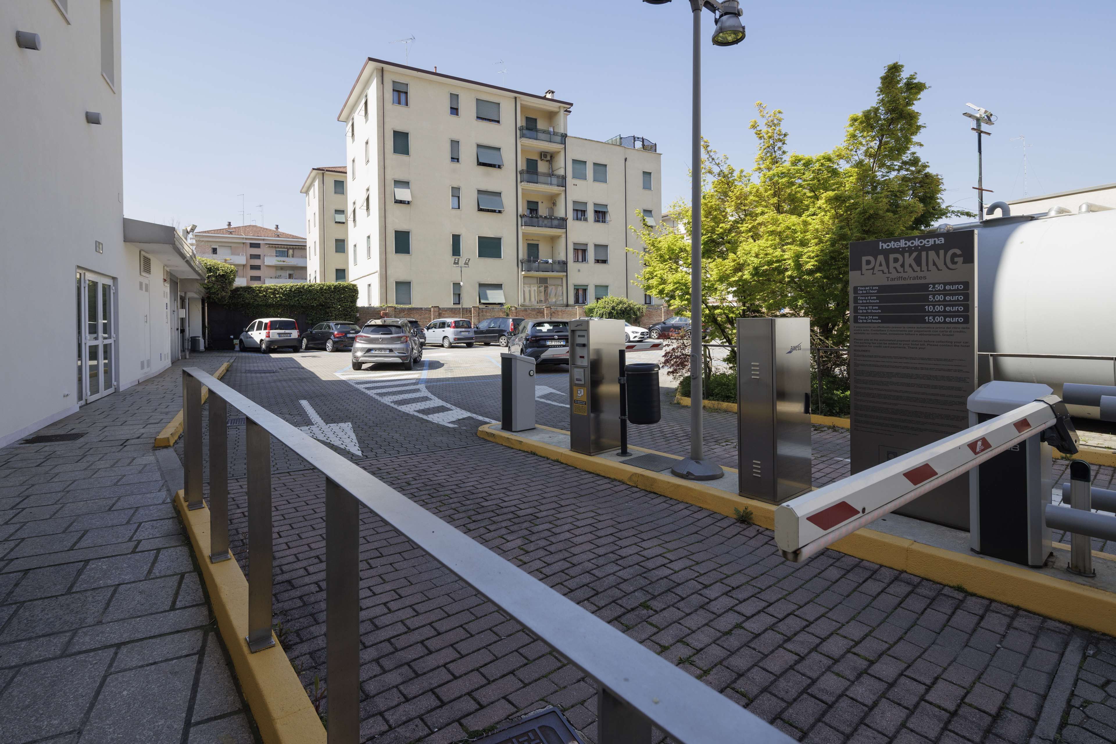 self-parking (surcharge) 15.00 per day