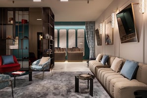 Reception - Puccini Hotel Milan, Tapestry Collection by Hilton (Milan)