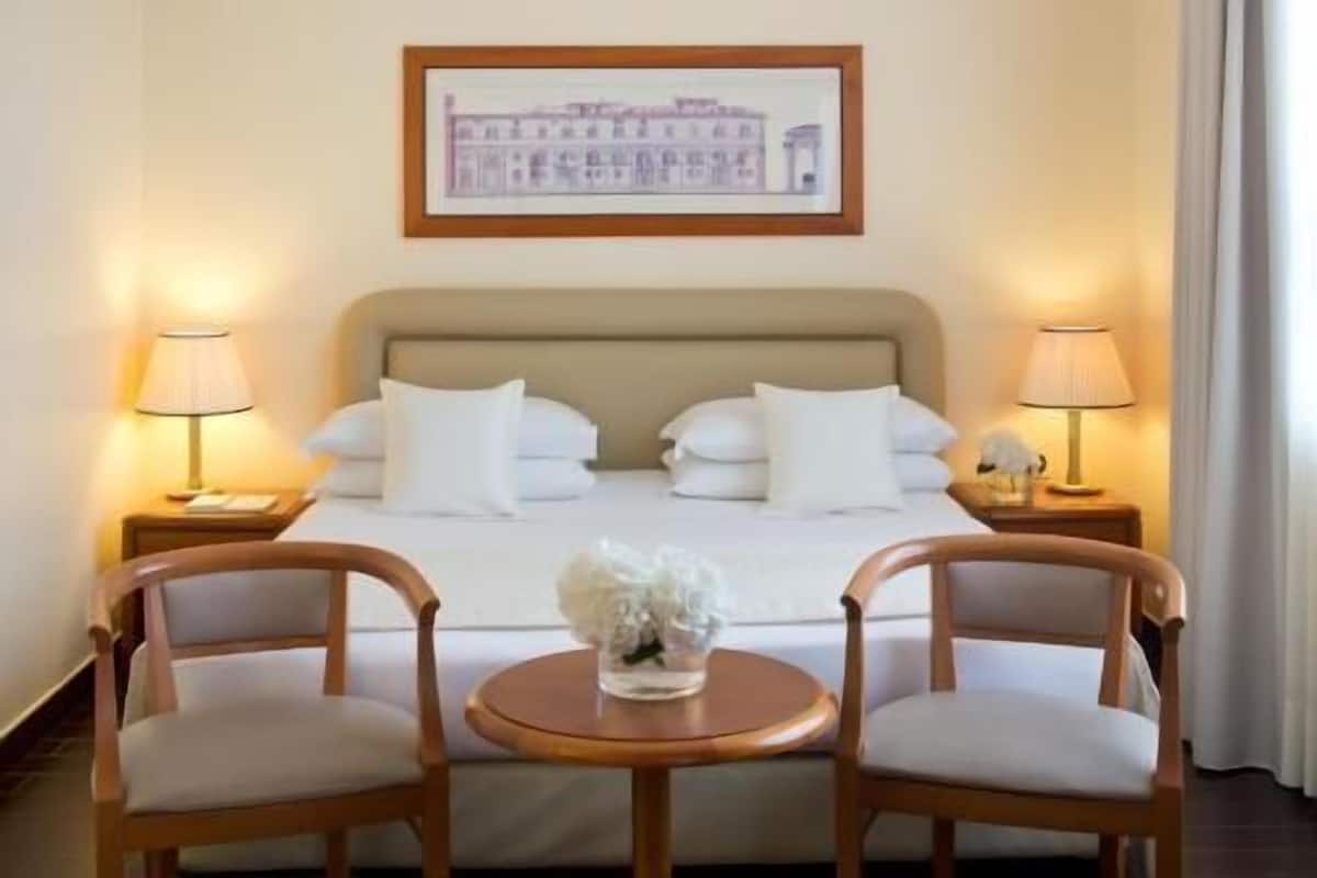 Minibar, in-room safe, desk, blackout drapes