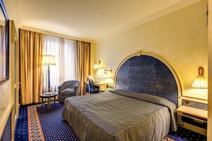 Minibar, in-room safe, desk, blackout curtains