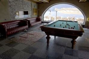 مركز أعمال