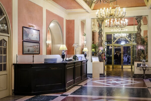 Hall
