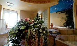 Body treatments, massage/treatment rooms