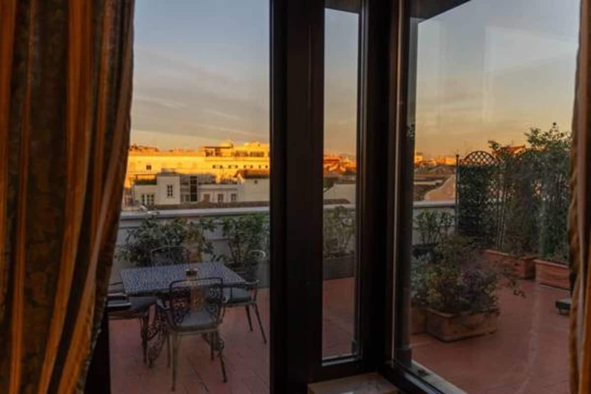 Romantic Suite, Terrace | Premium bedding, down duvets, minibar, in-room safe