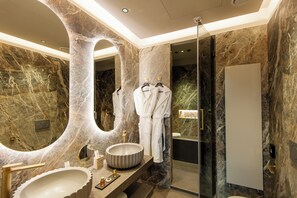 Bathroom - Hotel Delle Nazioni (Rome)