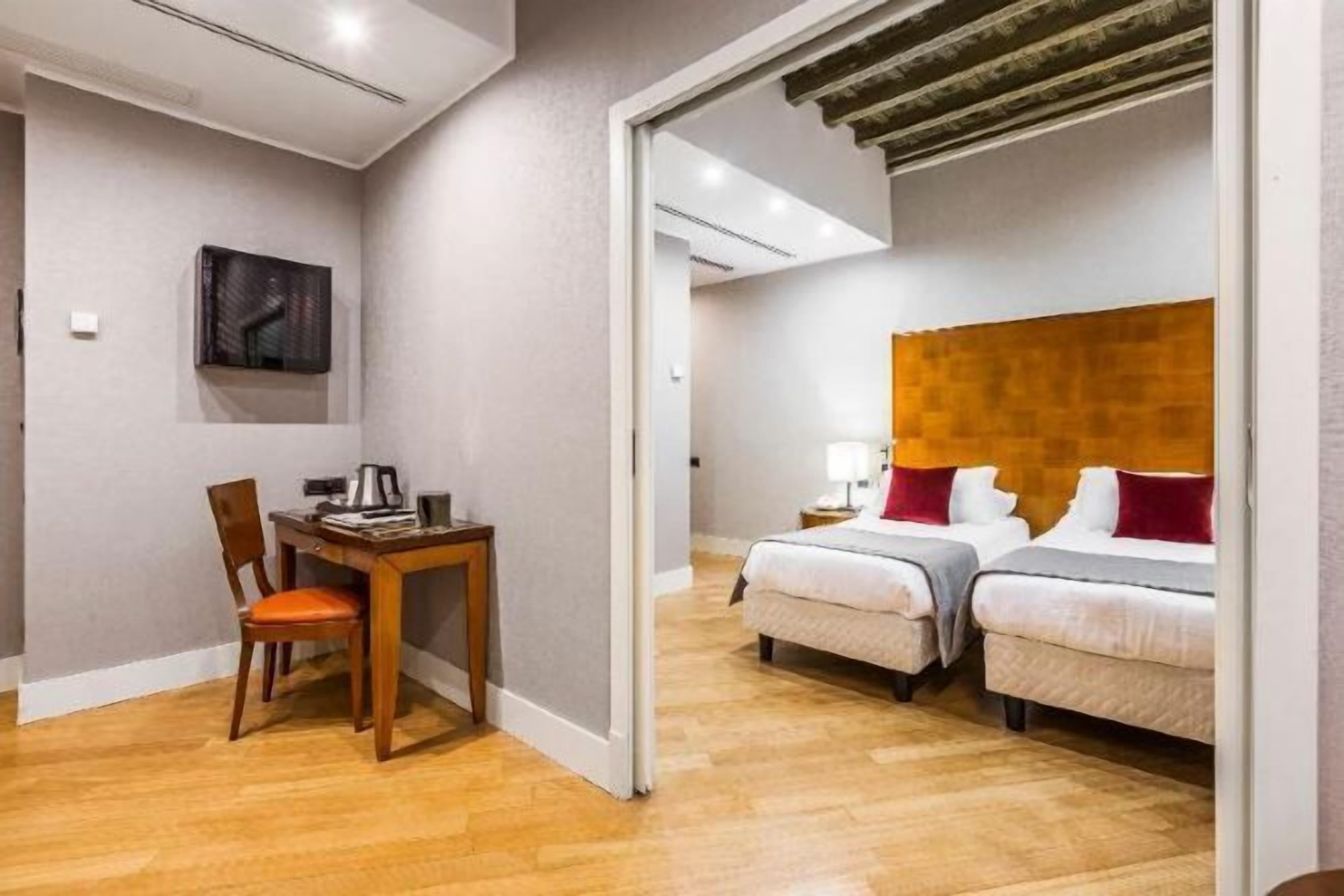 Premium bedding, down duvets, minibar, in-room safe