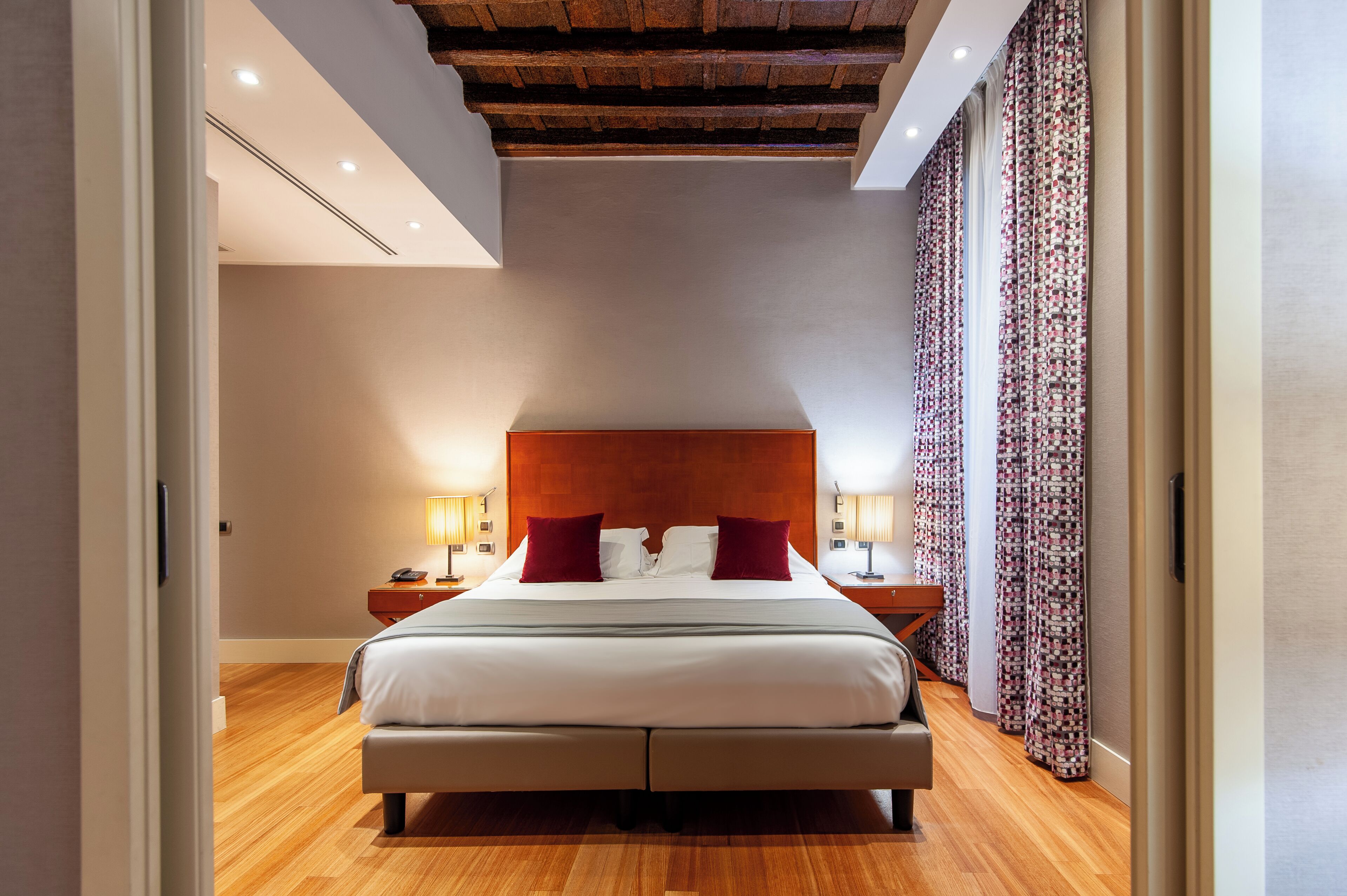 junior suite | 2 bedrooms, premium bedding, down duvets, minibar